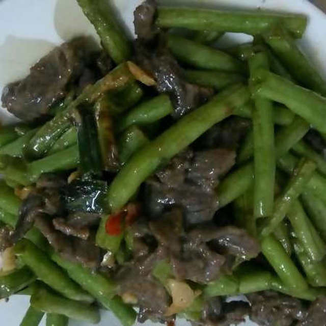 长豆角炒牛肉