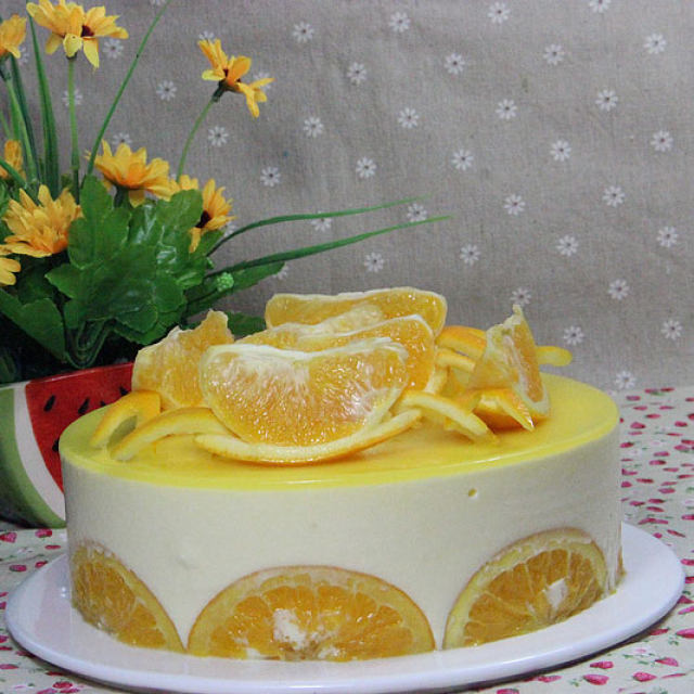 鲜橙慕斯蛋糕