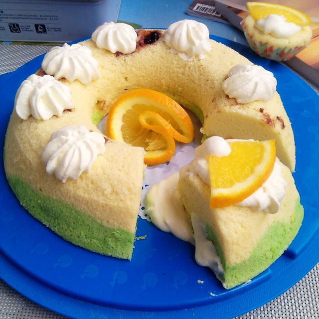 斑斓双色酸奶蛋糕