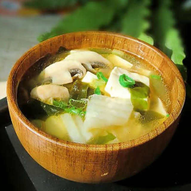 日式豆腐味增汤