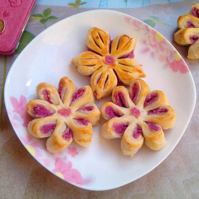花朵紫薯酥
