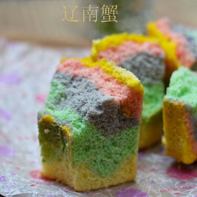 彩虹戚风蛋糕