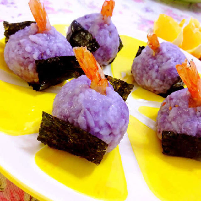 虾仁紫薯饭团