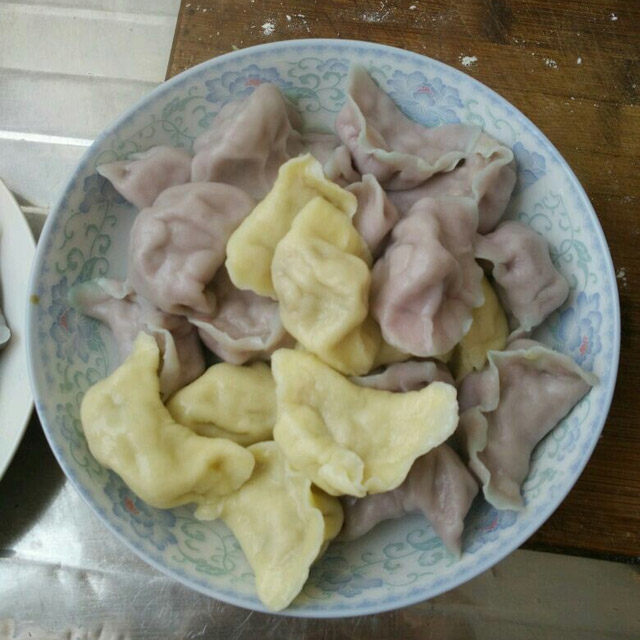 双色水饺