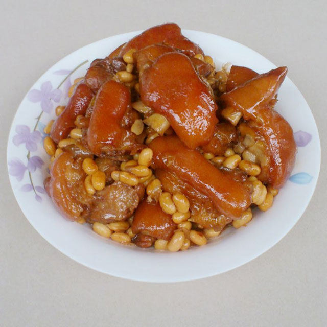 猪手焖黄豆