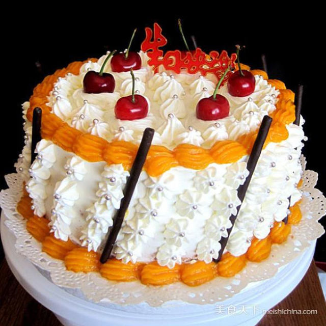 奶油水果生日蛋糕