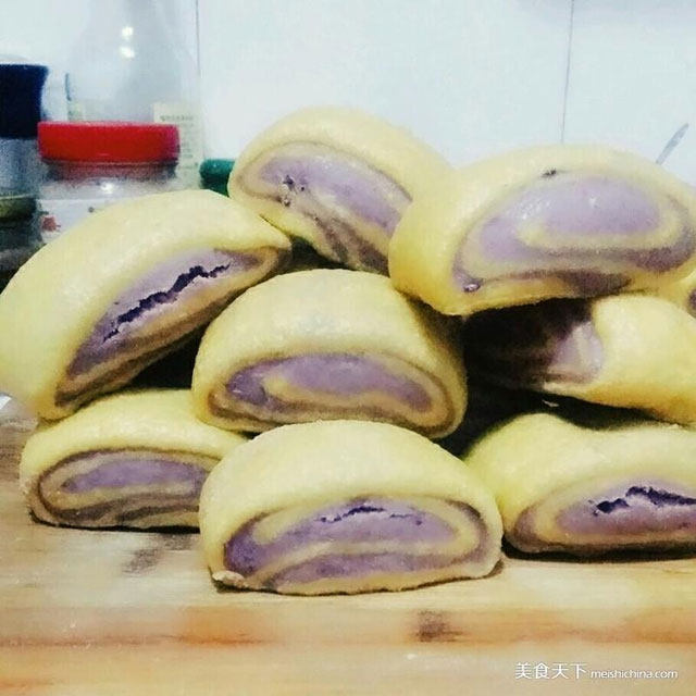 南瓜紫薯馒头