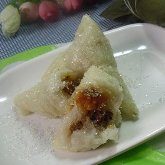 Raisin Coix Rice Dumplings