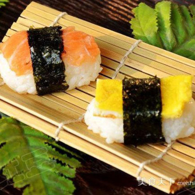 日式简易握寿司饭团
