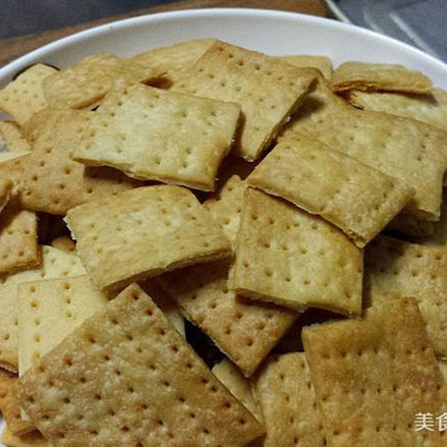 超级好吃酥脆的苏打饼