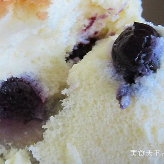 在家轻松制作蓝莓轻乳酪蛋糕