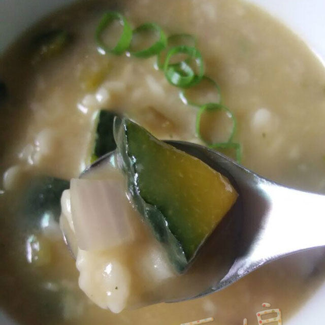 洋葱小南瓜疙瘩汤