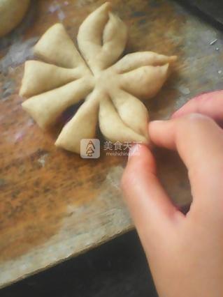 五角花面包的做法步骤：10
