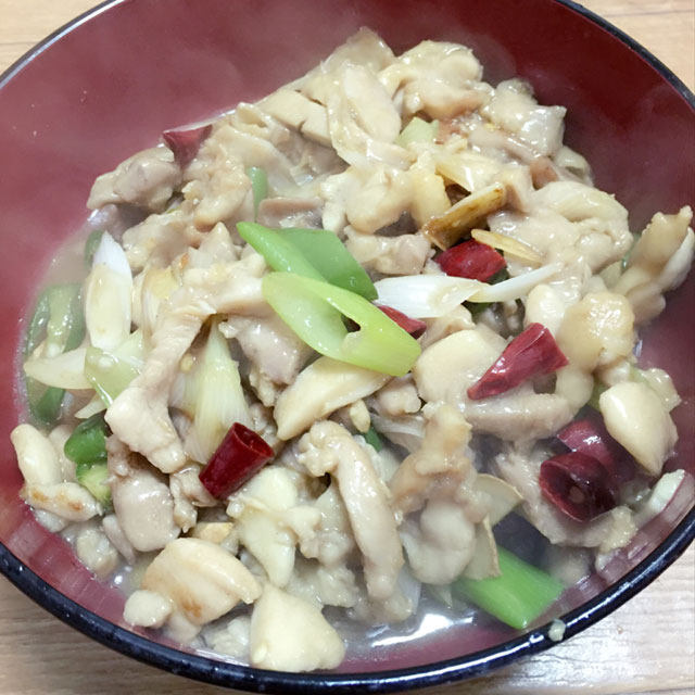 辣子鸡丁（鸡腿肉）