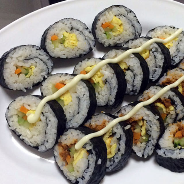 简易寿司～紫菜包饭