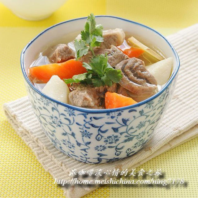 【冬季养生菜】—山药胡萝卜炖羊肉