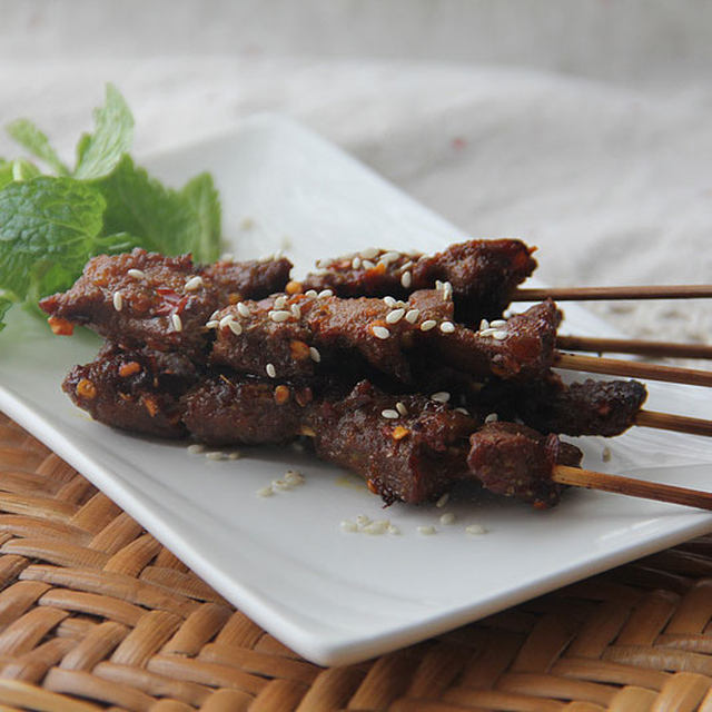 香烤羊肉肉串