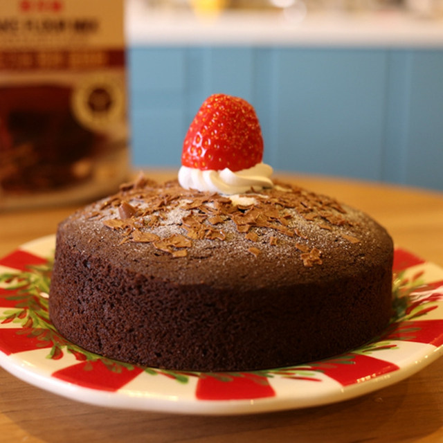 草莓巧克力自制蛋糕