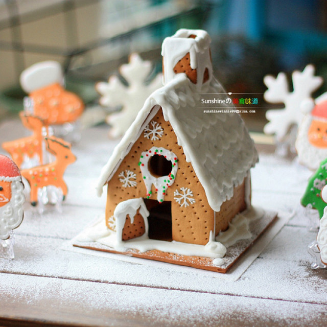 童话中的梦幻小屋---圣诞姜饼屋