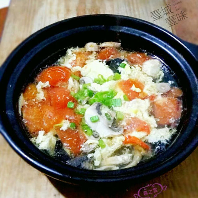 西红柿蘑菇蛋花汤