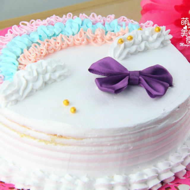 色彩斑斓 甜美的蛋糕