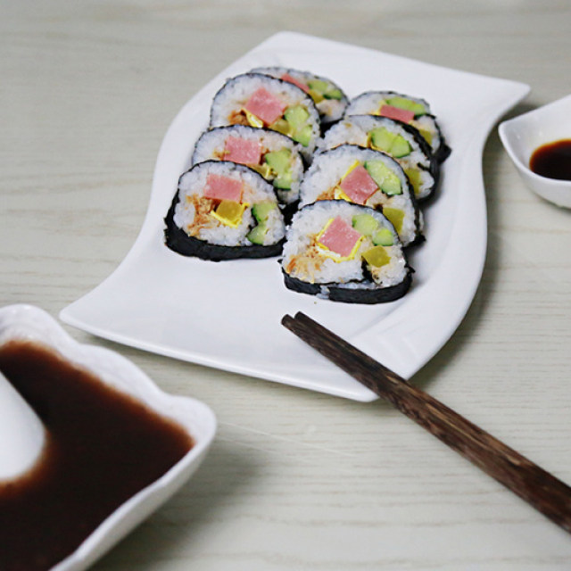 寿司：一次就成功的我的首道日本食物