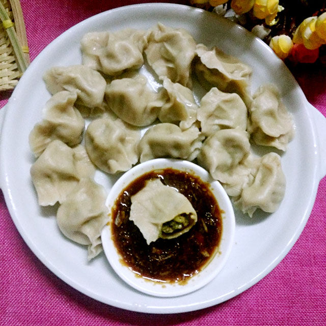 芹菜猪肉水饺