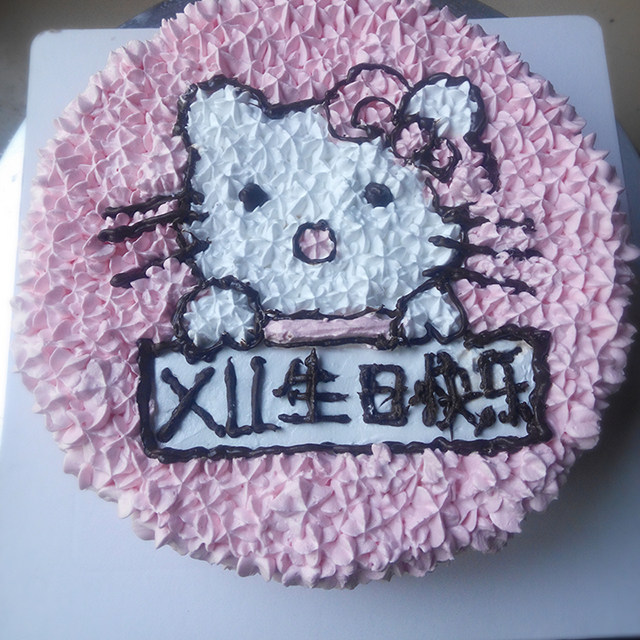 KT猫奶油蛋糕