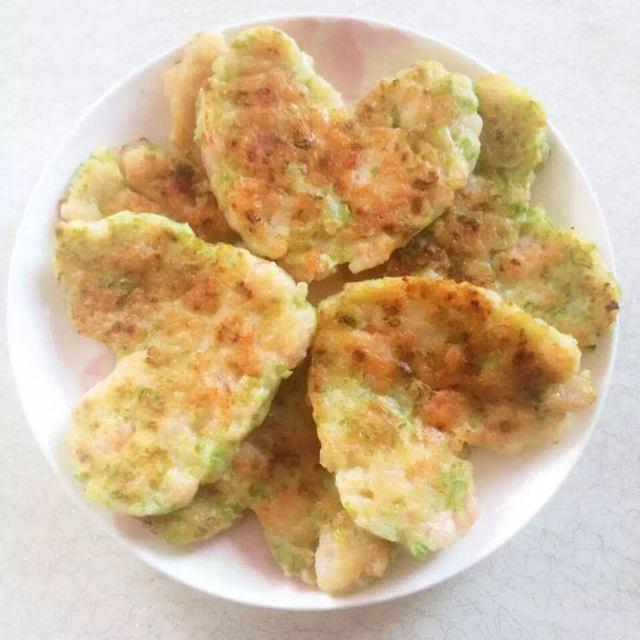 芹菜虾滑饼