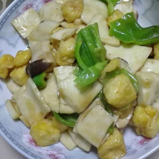 杏鲍菇炒豆腐泡