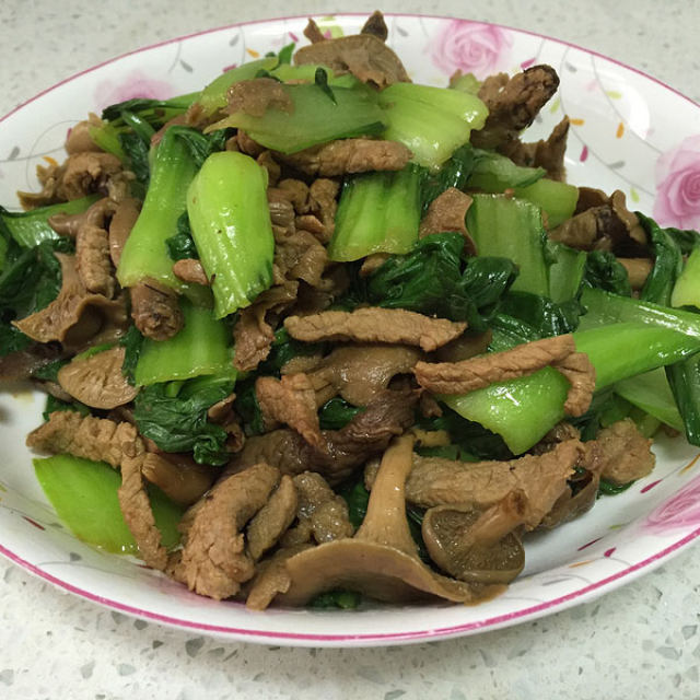 山蘑菇油菜炒肉