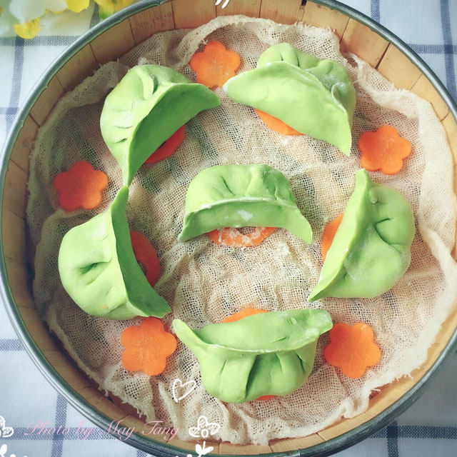 菠菜香菇玉米饺