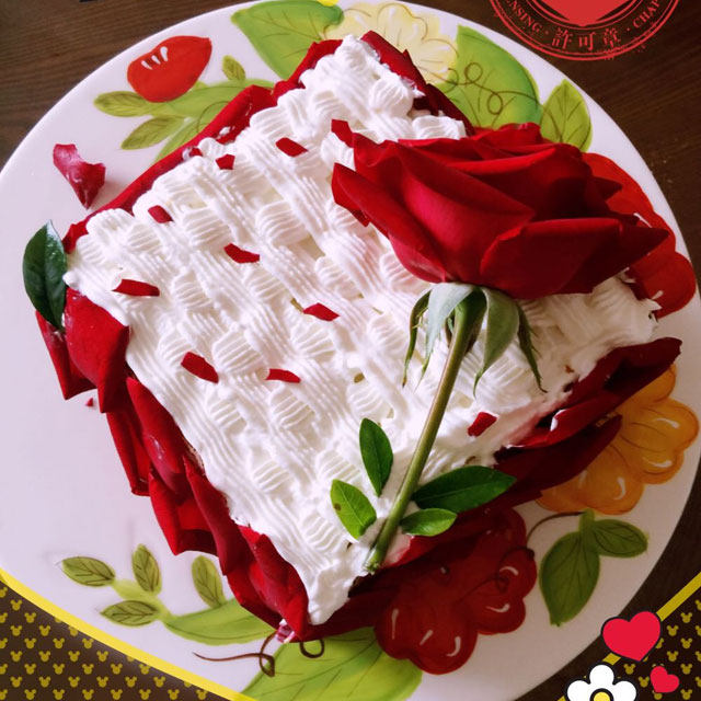 玫瑰花浪漫蛋糕