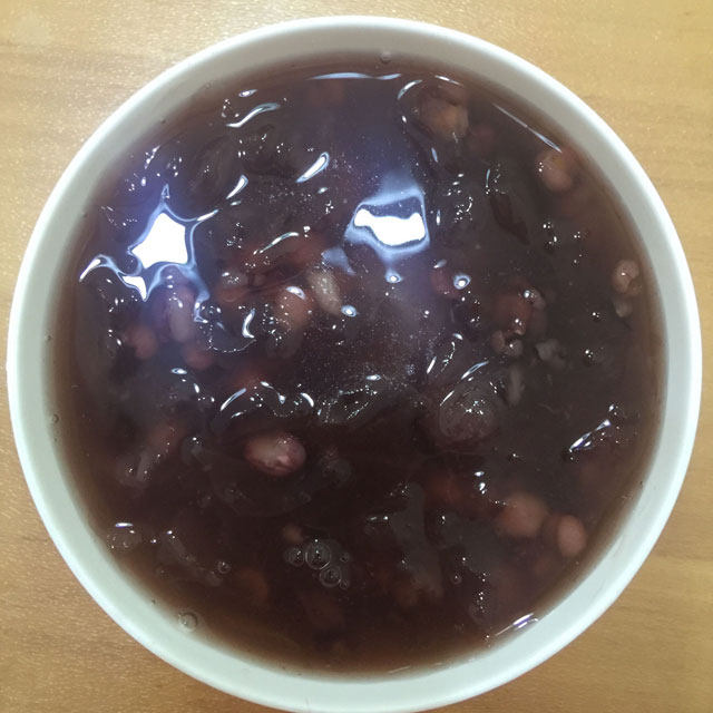 红豆薏米银耳甜汤