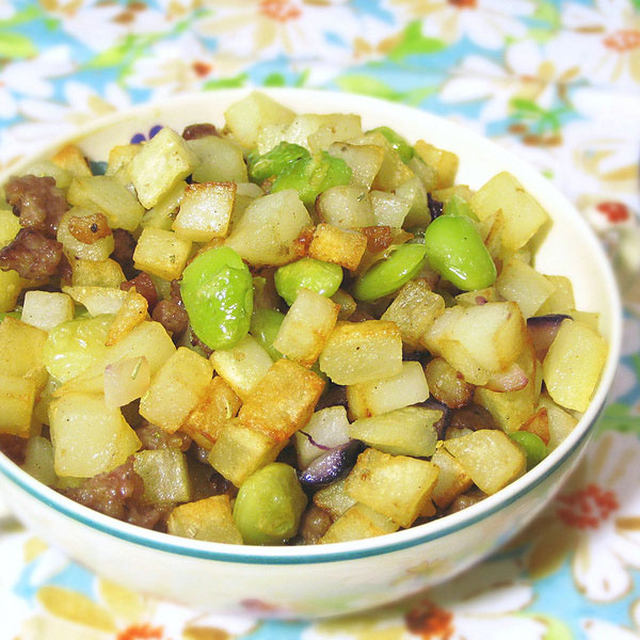 香肠肉土豆粒