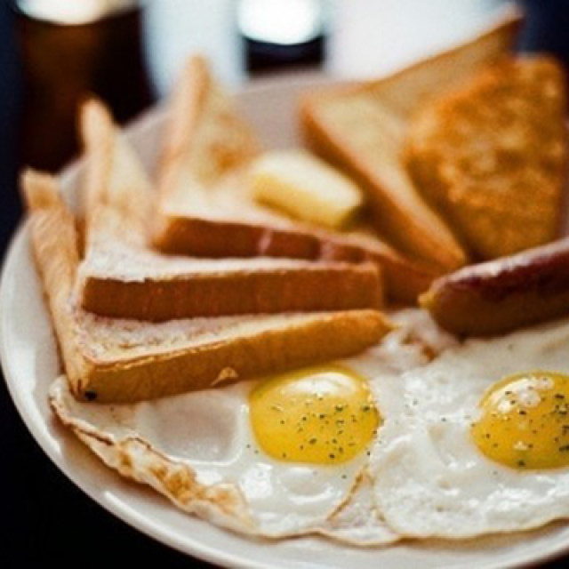 煎蛋美式早餐
