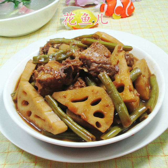 梅豆莲藕煮排骨 