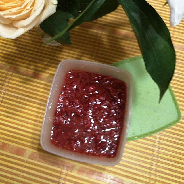 树莓果酱汁