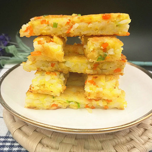 黄金米饭饼