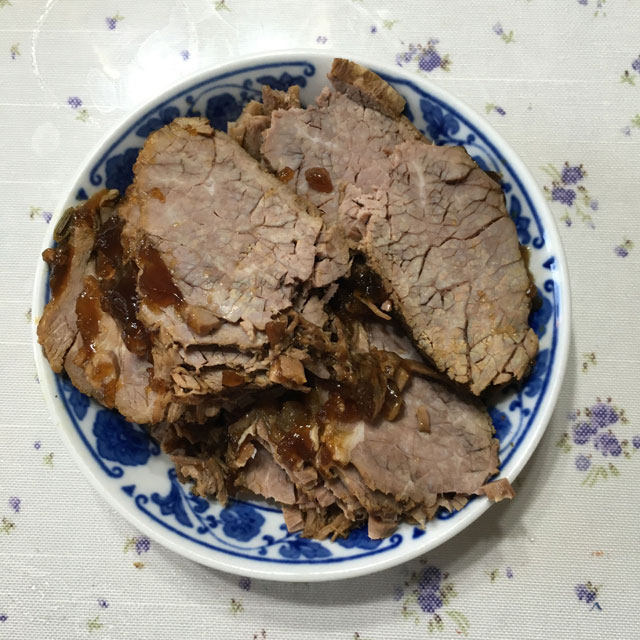 卤牛肉