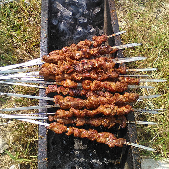 炭烤羊肉串