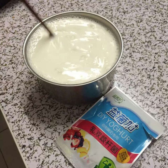 牛奶般丝滑的酸奶