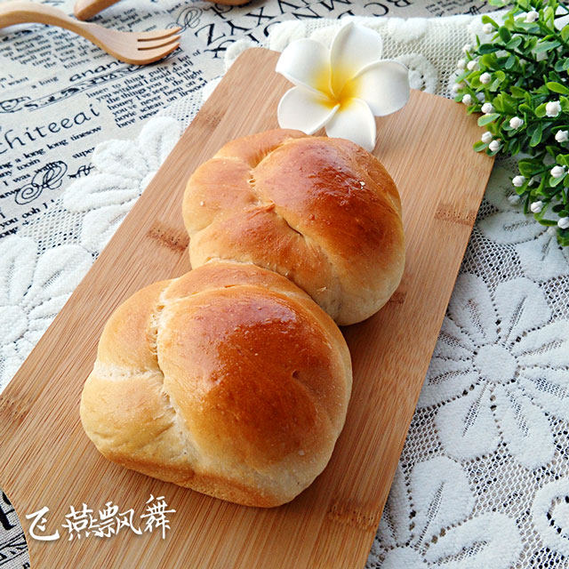 火龙果盘花小餐包