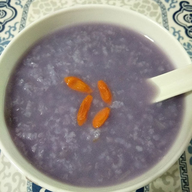 紫薯枸杞粥
