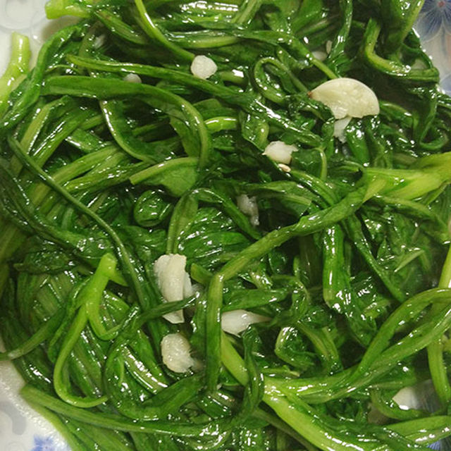 蒜蓉炒油麦菜