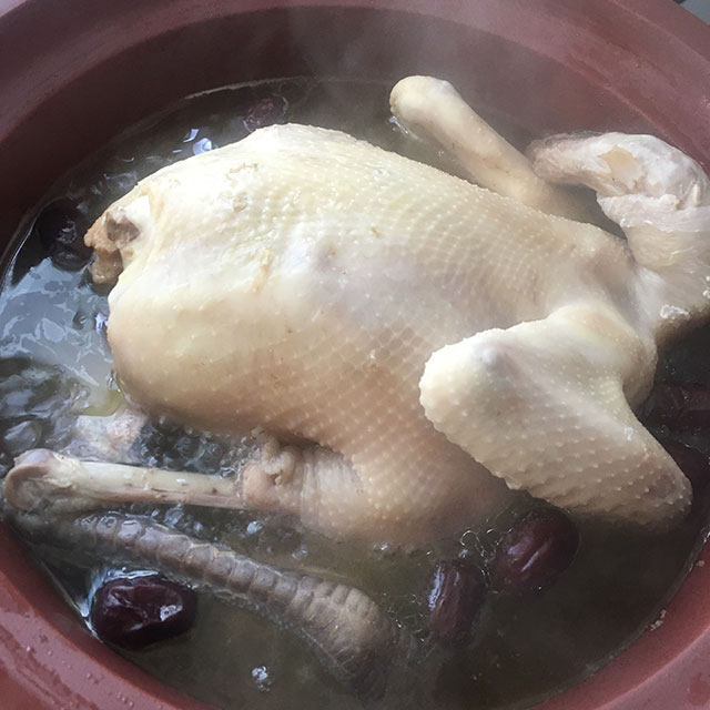 营养母鸡汤