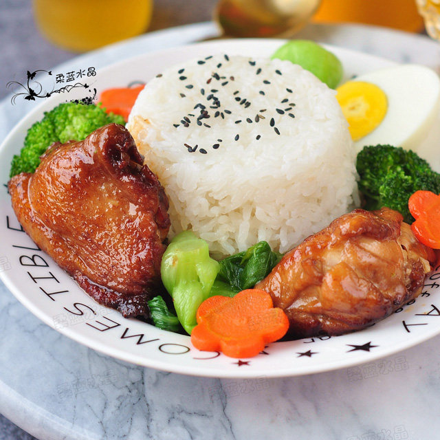 酱烧鸡肉饭