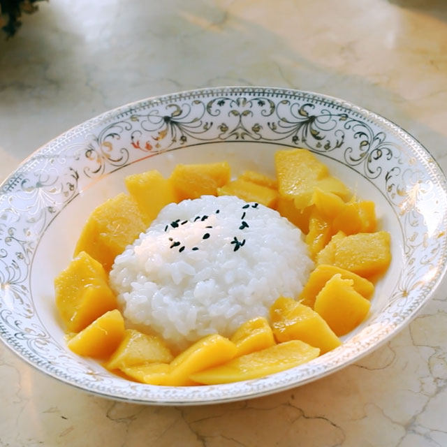 泰式芒果糯米饭--东南亚的异国美食