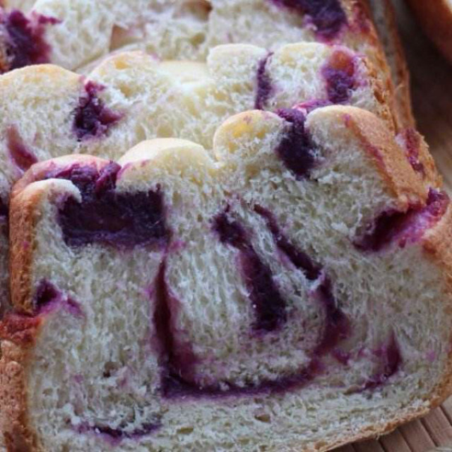 #第四届烘焙大赛暨是爱吃节#面包机版紫薯面包