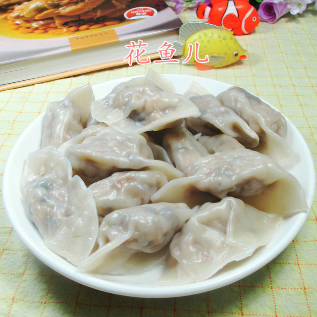 香菇肉馅饺子 